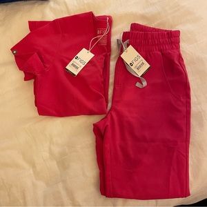 Figs shocking pink set size XS